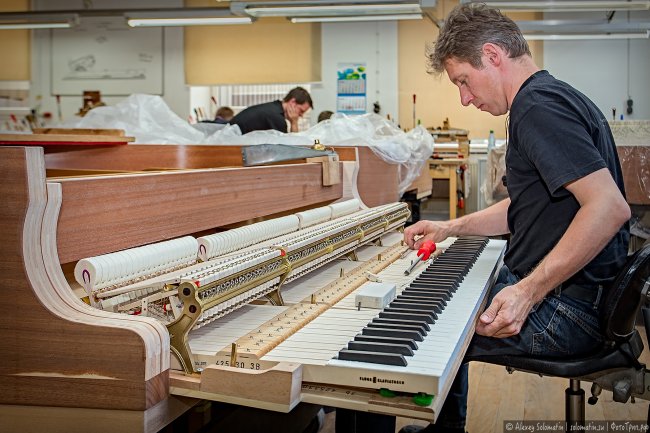 Как делают лучшие рояли в мире Steinway & Sons